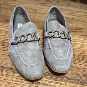 Steve Madden Taupe Suede Loafers